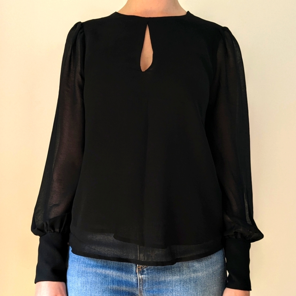 Dynamite keyhole sheer-sleeved blouse size S